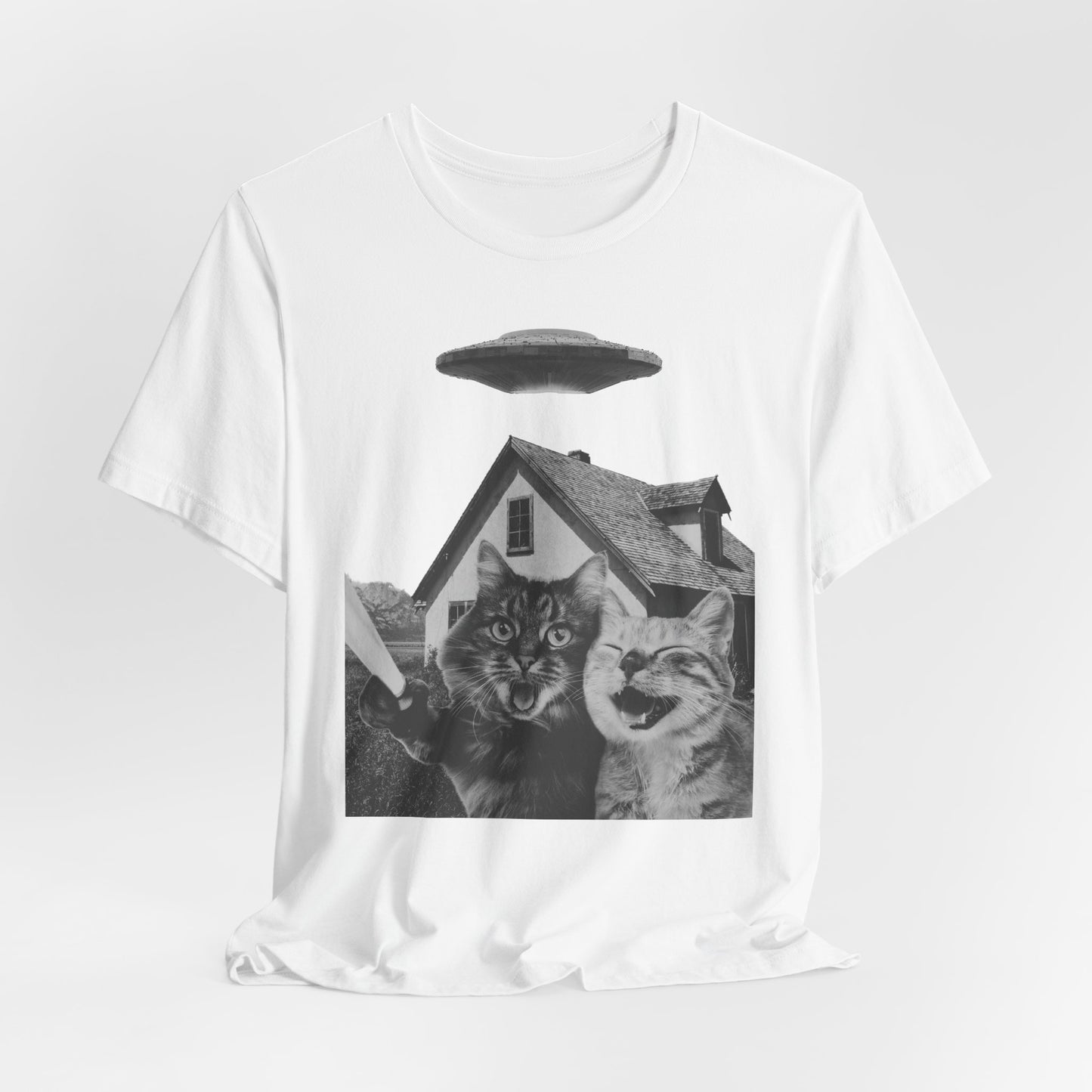 UFO Kitty Selfie - Perfect for Travel Lovers
